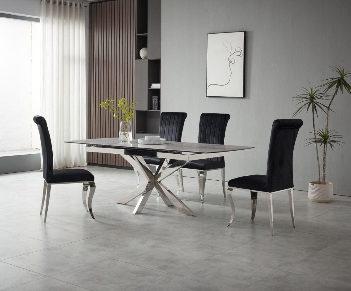 NovaLine Dining Table