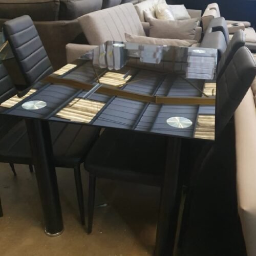 Aurelia Dining Table