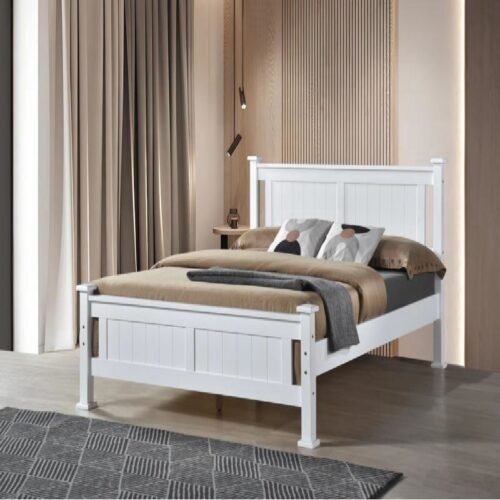 Chesterfield White Bed